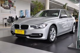 2013款华晨宝马316i运动设计套装