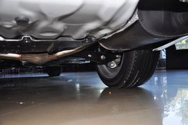 2013款丰田锐志2.5V尚锐版