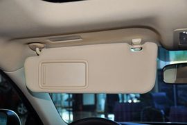 2013款丰田锐志2.5V尚锐版