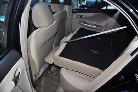 2013款丰田卡罗拉1.6L