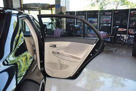 2013款丰田卡罗拉1.6L