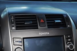 2013款丰田卡罗拉1.6L