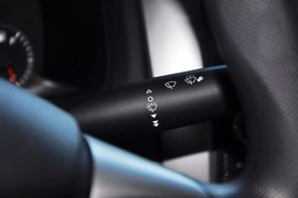 2013款丰田卡罗拉1.6L
