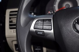 2013款丰田卡罗拉1.6L