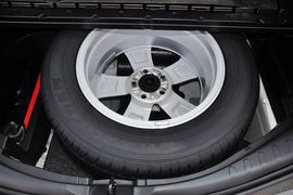 2013款丰田RAV4