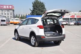 2013款丰田RAV4