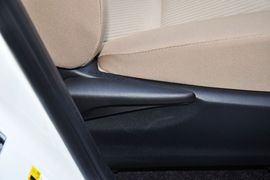 2013款丰田RAV4