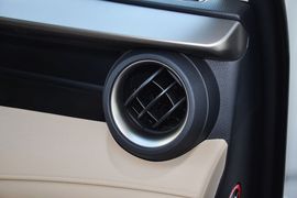 2013款丰田RAV4