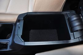 2013款丰田RAV4