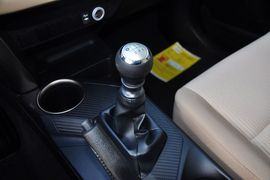 2013款丰田RAV4