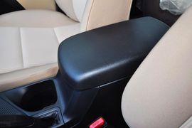 2013款丰田RAV4