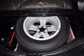 2013款丰田RAV4