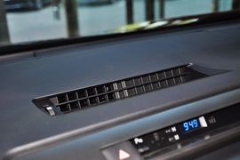 2013款丰田RAV4