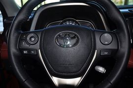 2013款丰田RAV4
