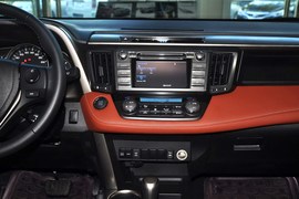 2013款丰田RAV4