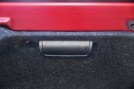 2013款丰田锐志3.0V尊锐导航版