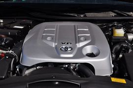 2013款丰田锐志3.0V尊锐导航版