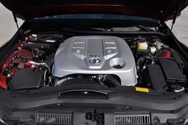 2013款丰田锐志3.0V尊锐导航版