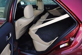2013款丰田锐志3.0V尊锐导航版