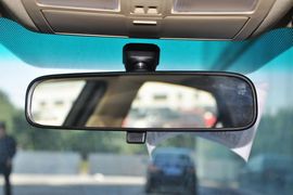 2013款丰田锐志3.0V尊锐导航版