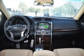 2013款丰田锐志3.0V尊锐导航版