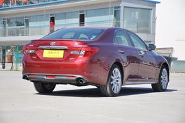 2013款丰田锐志3.0V尊锐导航版