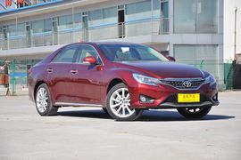 2013款丰田锐志3.0V尊锐导航版