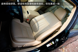 安静舒适/越堵越省油！体验凯美瑞·尊瑞