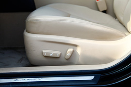 安静舒适/越堵越省油！体验凯美瑞·尊瑞