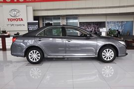 2013款丰田凯美瑞2.0G舒适版