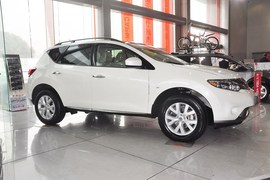 2013款日产楼兰3.5L