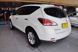 2013款日产楼兰3.5L