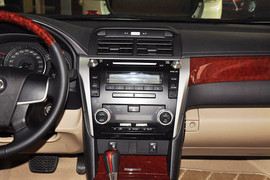 2013款丰田凯美瑞2.0G舒适版