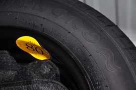 2013款北京汽车E150三厢版手动乐尚型