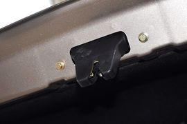 2013款北京汽车E150三厢版手动乐尚型