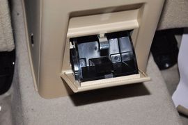 2013款北京汽车E150三厢版手动乐尚型