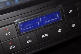 2013款北京汽车E150三厢版手动乐尚型