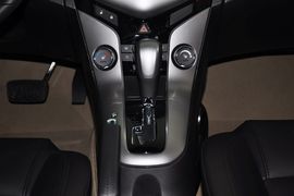 2013款雪佛兰科鲁兹1.8L