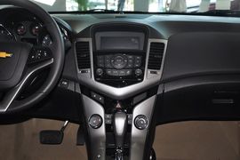 2013款雪佛兰科鲁兹1.8L