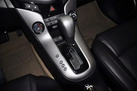 2013款雪佛兰科鲁兹1.8L