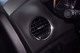 2013款雪佛兰科鲁兹1.8L