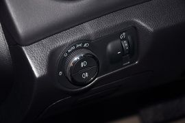 2013款雪佛兰科鲁兹1.8L