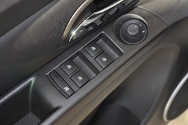 2013款雪佛兰科鲁兹1.8L
