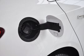 2013款雪佛兰科鲁兹掀背车1.6L自动豪华版
