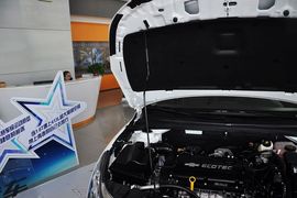 2013款雪佛兰科鲁兹掀背车1.6L自动豪华版