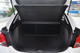 2013款雪佛兰科鲁兹掀背车1.6L自动豪华版