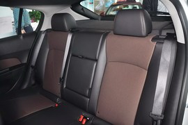 2013款雪佛兰科鲁兹掀背车1.6L自动豪华版