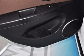2013款雪佛兰科鲁兹掀背车1.6L自动豪华版