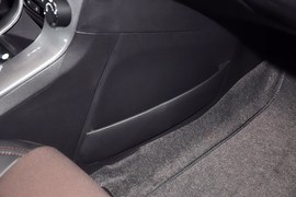 2013款雪佛兰科鲁兹掀背车1.6L自动豪华版