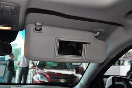 2013款雪佛兰科鲁兹掀背车1.6L自动豪华版